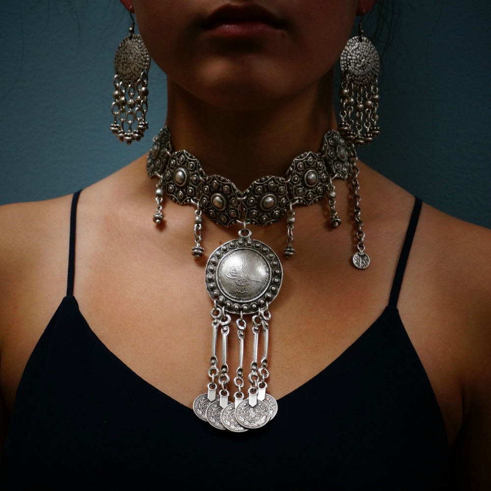Ethnic Fashion Co In - Collane con nappe e monete in