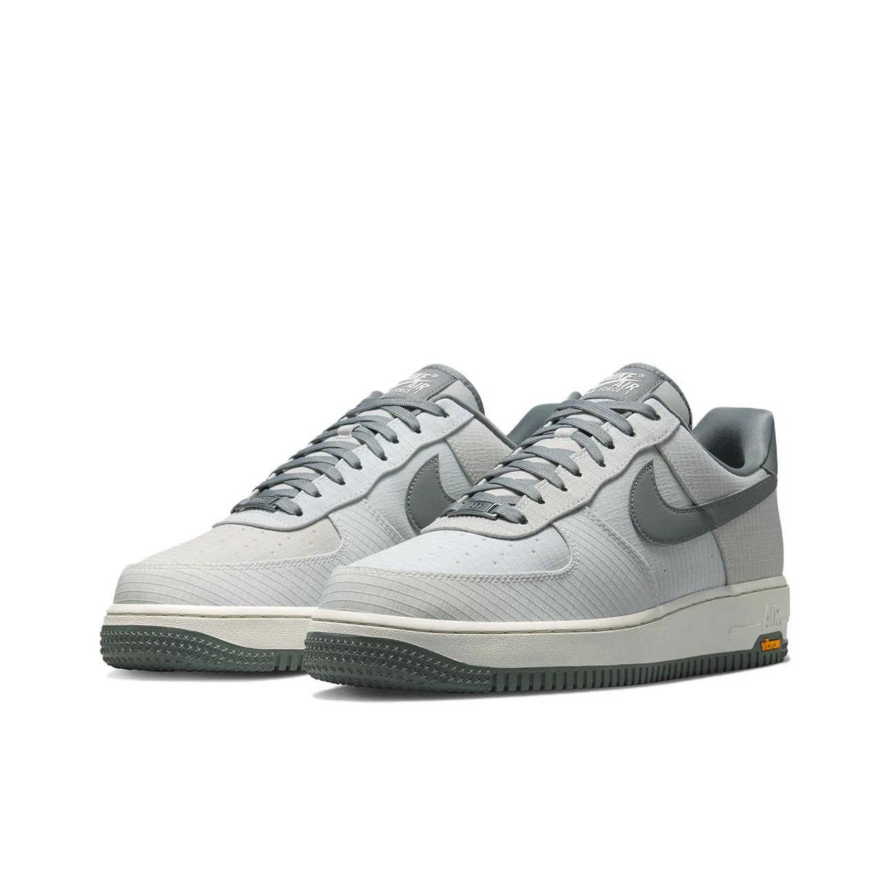 Nike Air Force 1 Low Top Scarp - Nike Shoes Air Force 1 recensione e prezzo